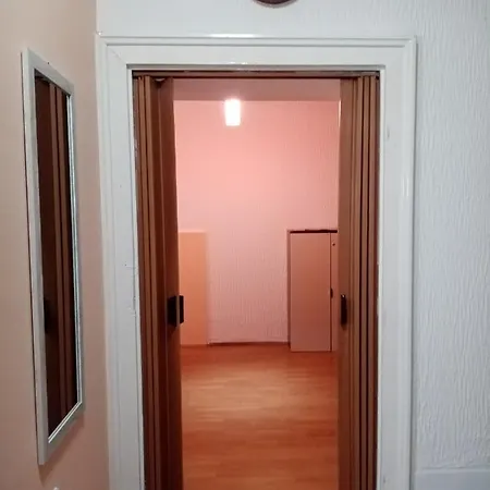 Anna Apartman